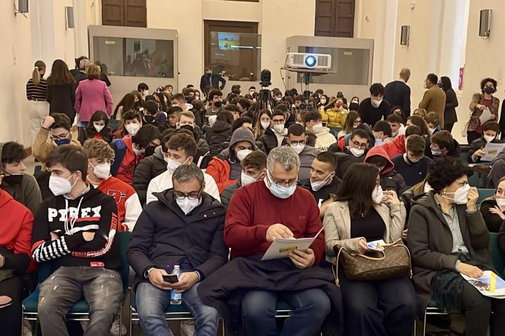Gli studenti alla premiazione di EdUgame
